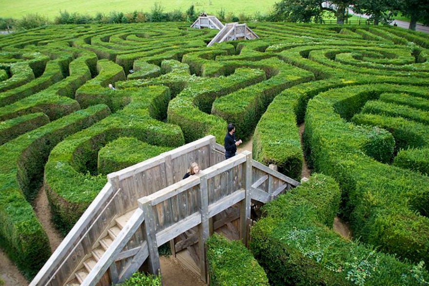 Gardens near The Bath Arms