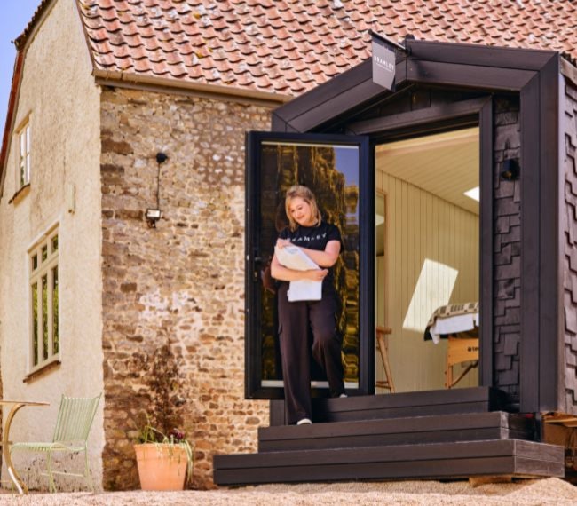 Bramley Treatment Cabin